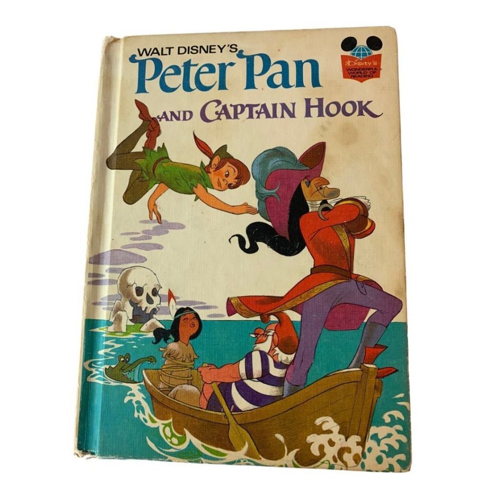 Walt Disney 1972 Peter Pan and Captain Hook Wonderful World Reading Book